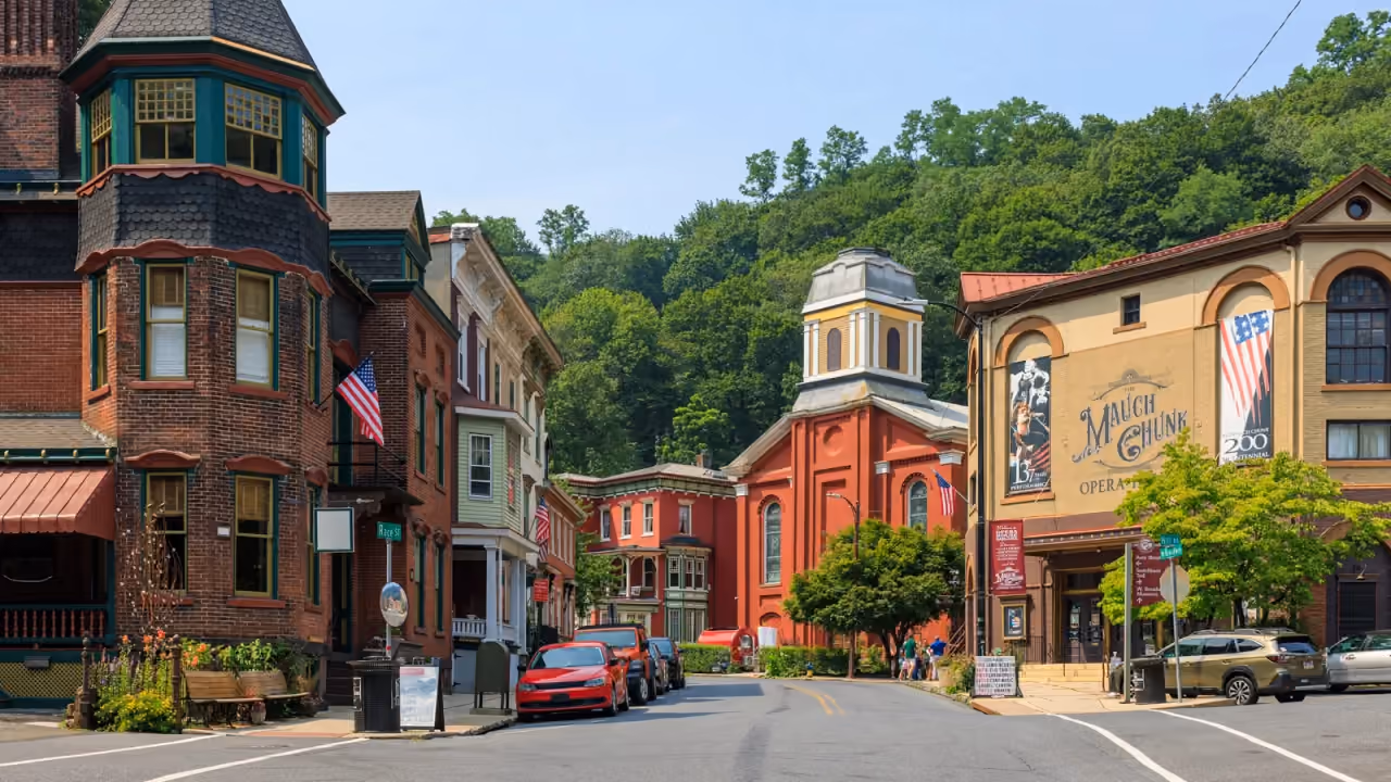 Bright community scene serving the Catasauqua, Pennsylvania area